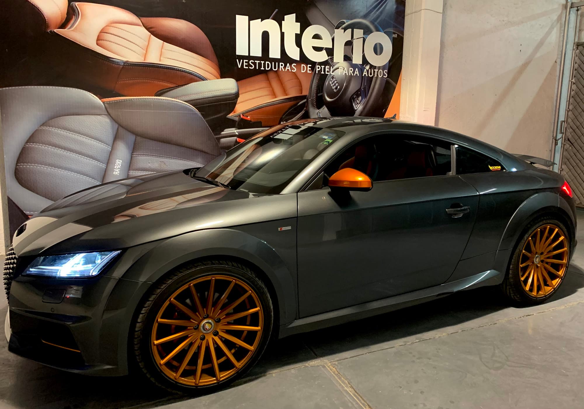 Audi TT — foto 1