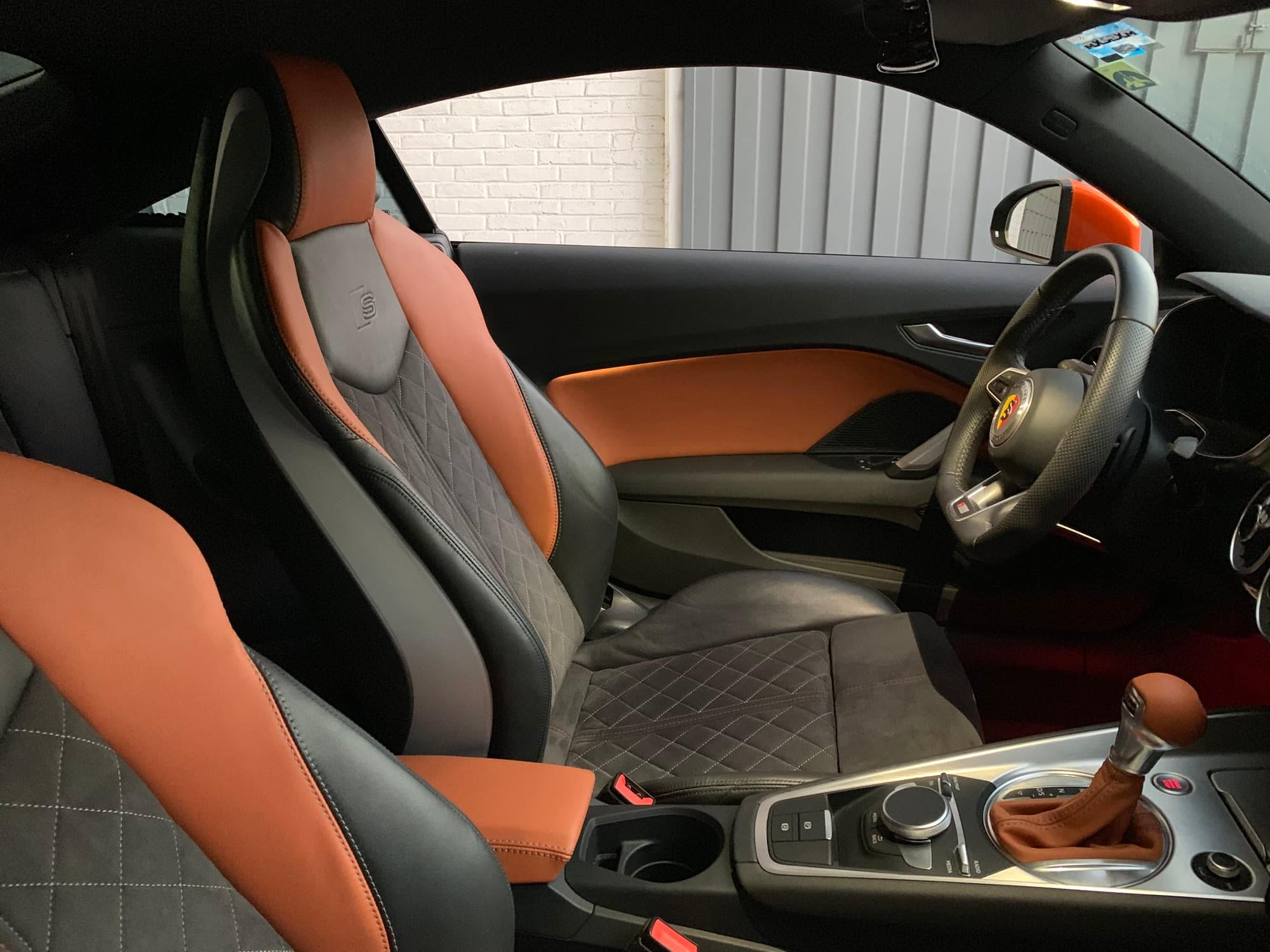 Audi TT — foto 2