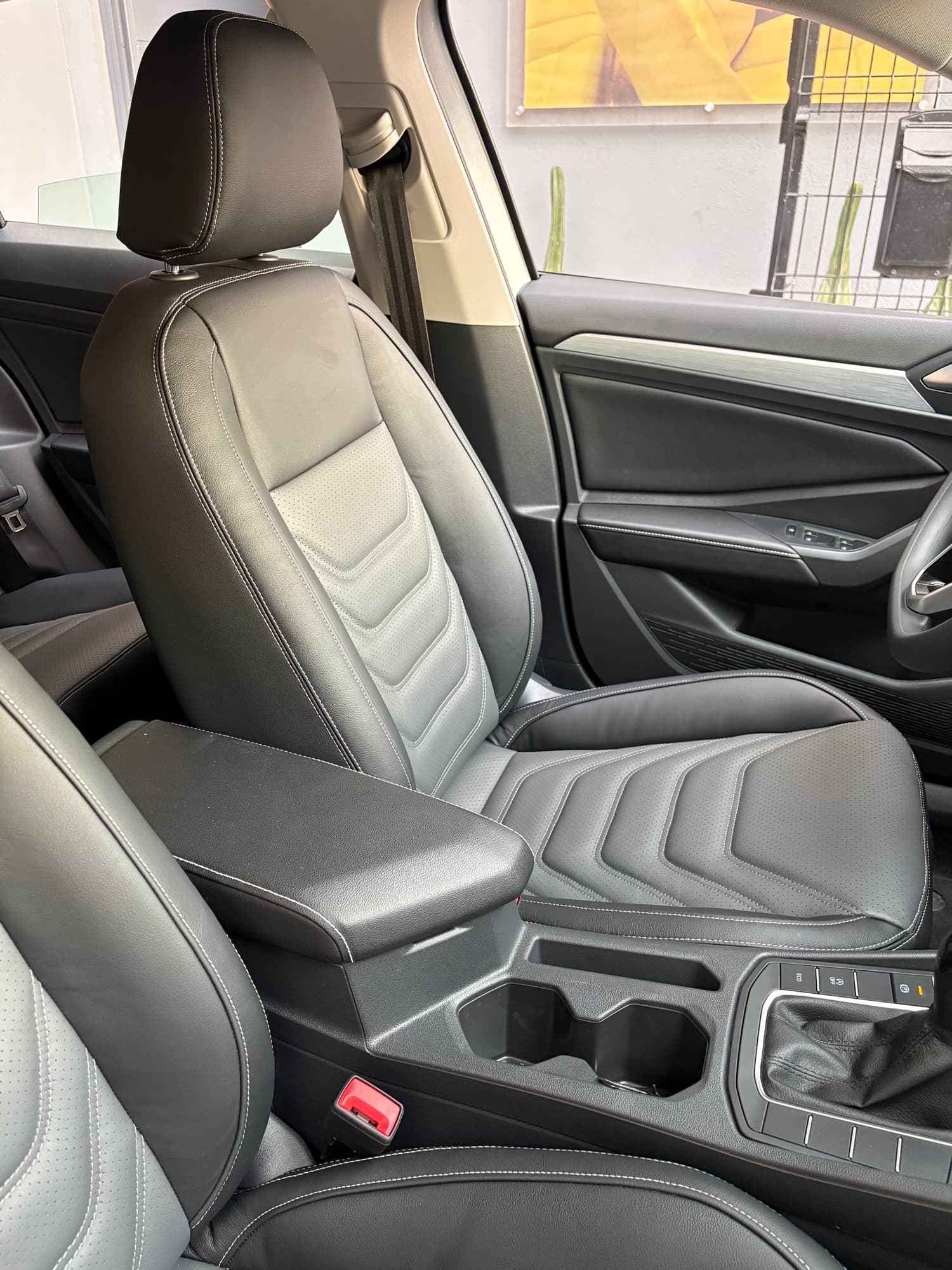 Volkswagen Jetta — foto 2