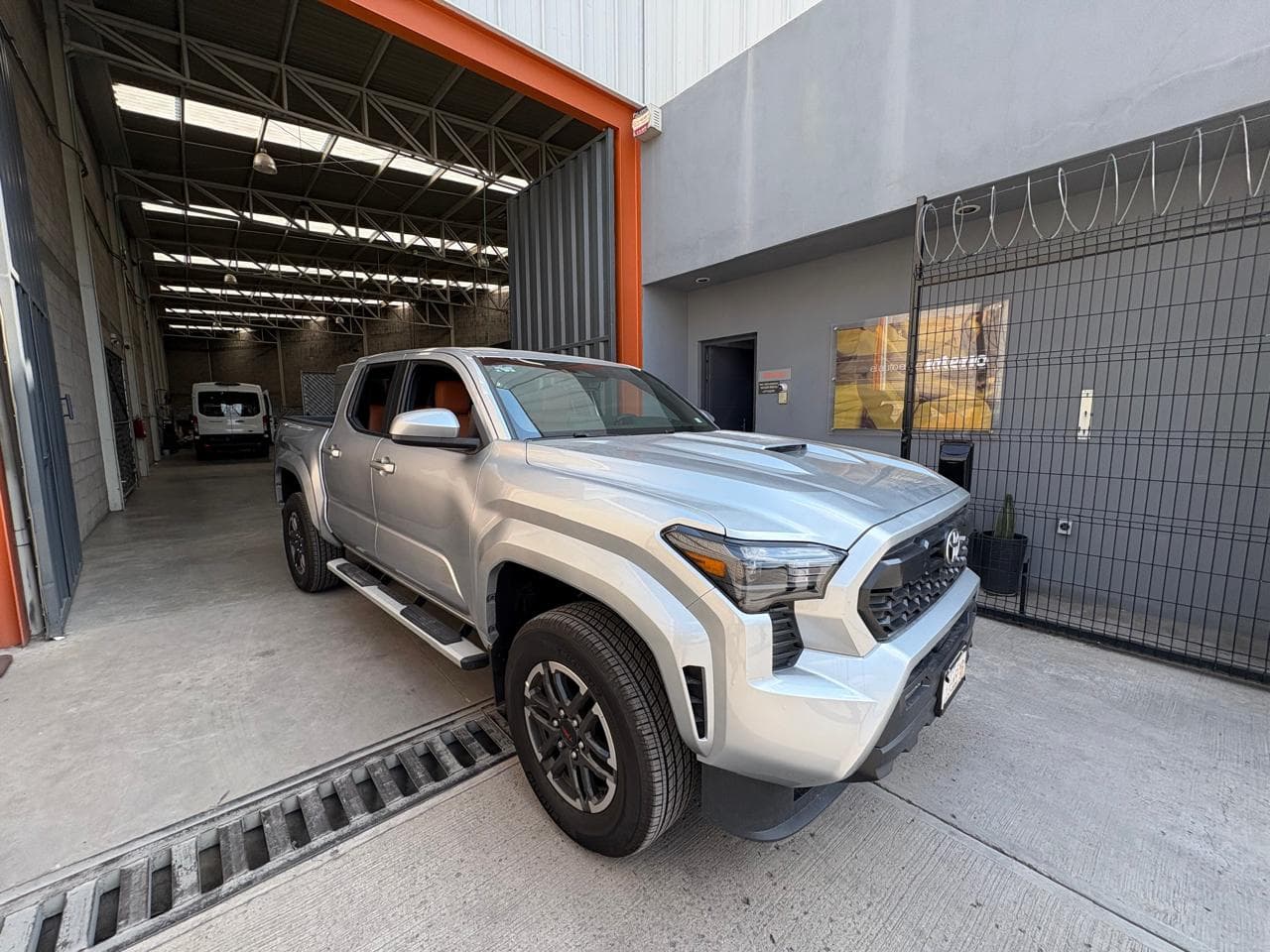 Toyota Tacoma TRD Sport 2025 — foto 1