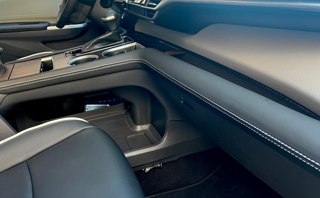Toyota Sienna XLE 2023 — foto 4